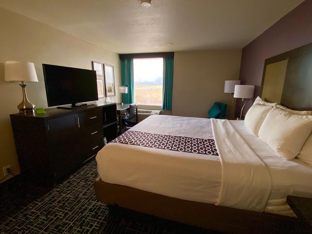 Отель La Quinta By Wyndham Colorado Springs North Экстерьер фото